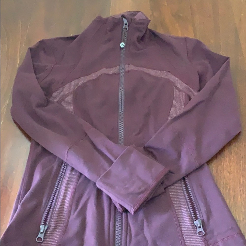 Define Lulu lemon jacket